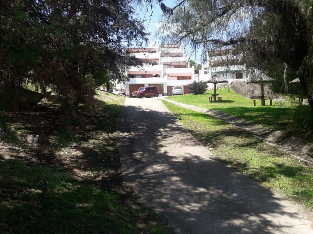 Departamentos Carlos Paz Bajada Al * Villa Carlos Paz